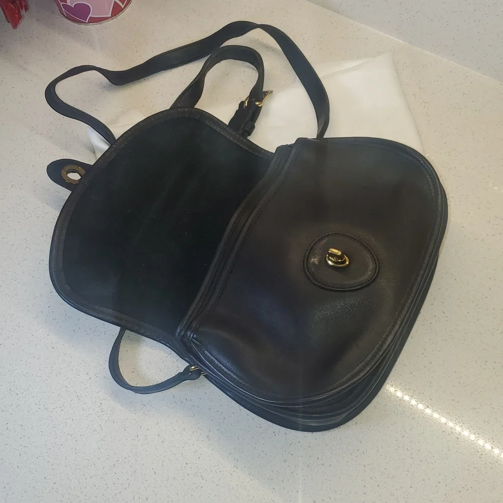 USA 🇺🇲 Vintage COACH 9954 Black Leather Crossbody